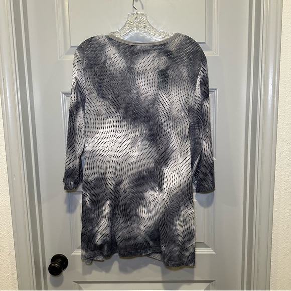 AD Added Dimensions for Catherine’s Grey Knit Scoop Neck Short Sleeve Top 1X - Picture 8 of 8